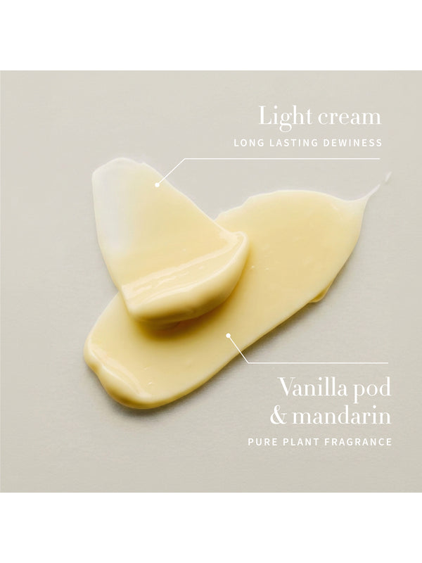 Labelled texture photo of Antipodes Aura Manuka Honey Mask