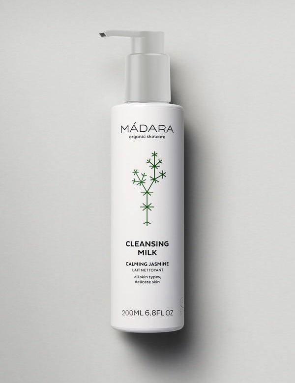 Madara Cleansing Milk bottle photo