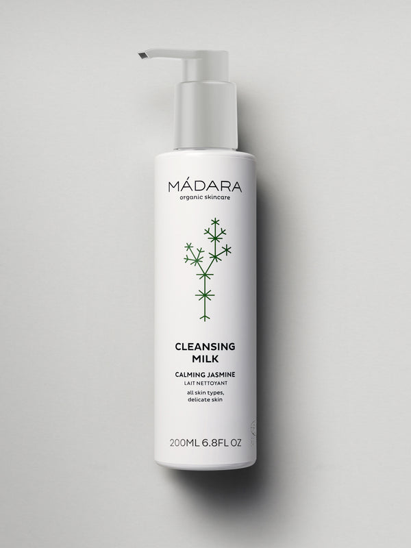 Madara Cleansing Milk bottle photo