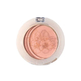 A compact blush with a clear lid in light peach and floral emboss pairs perfectly with 100% Pure Fruit Pigmented® Eye Shadow 2g by 100% Pure for a fresh, natural look.