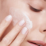 Model applying Madara SOS Rich Hydra-Barrier CICA Cream