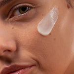 Model applying Madara Derma Collagen Peptide Night Cream
