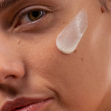 Model applying Madara Derma Collagen Peptide Night Cream
