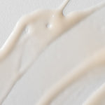 Texture of Madara Niacinamide Alternative 5-in-1 Serum