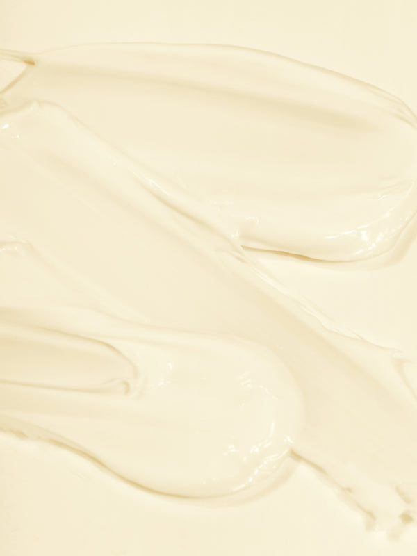 Texture of Madara Vitamin C Illuminating Recovery Cream