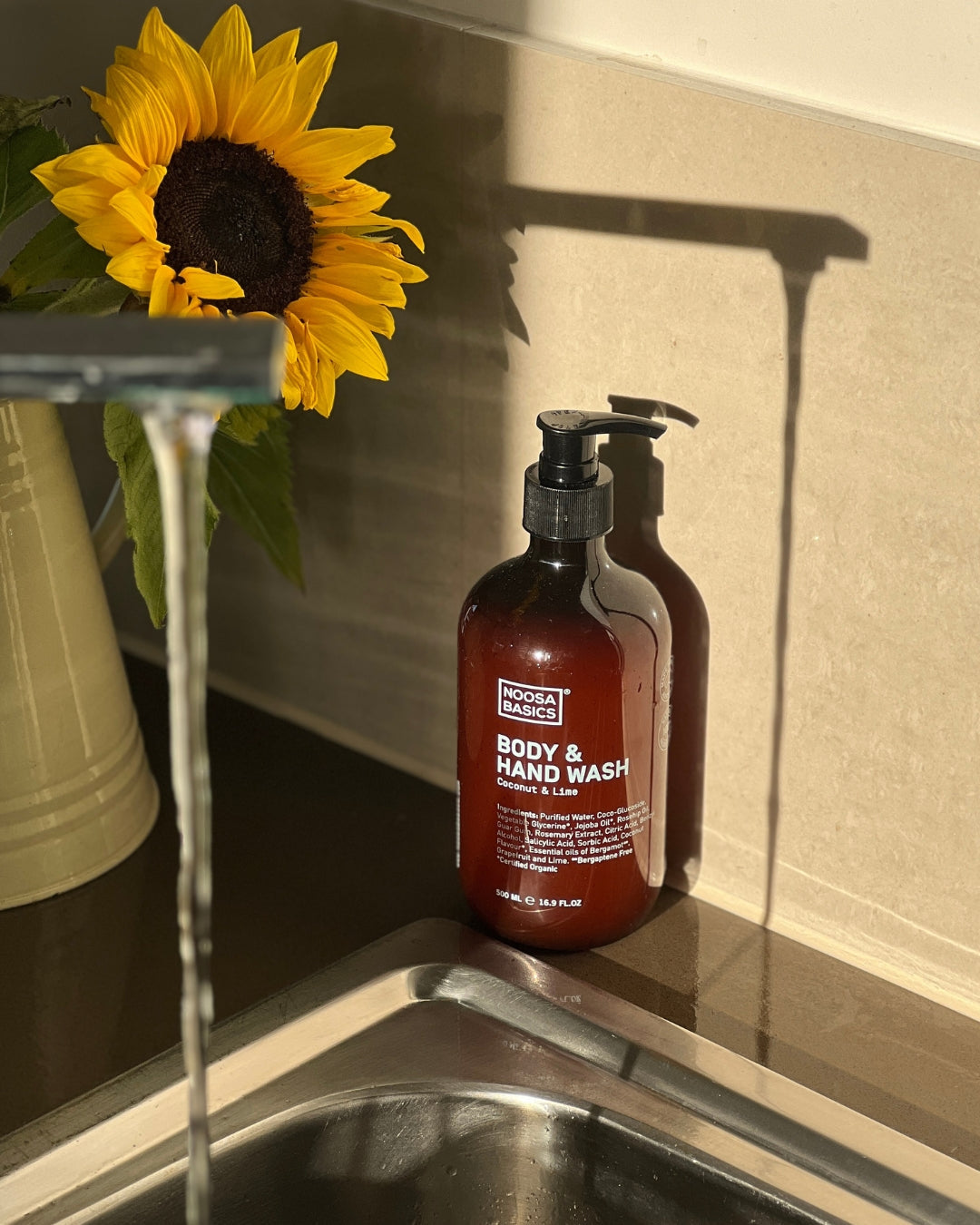 Noosa Basics Body & Hand Wash Coconut & Lime 500ml lifestyle image