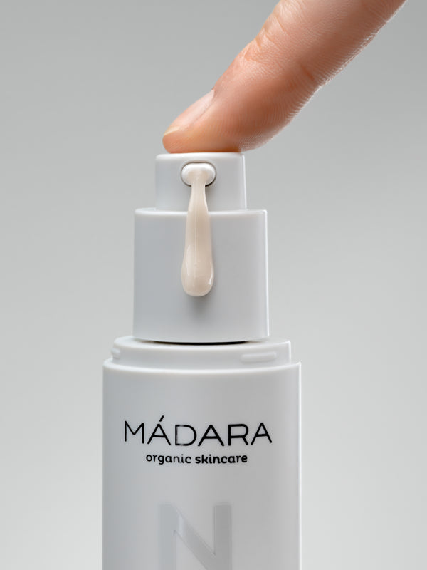 Madara Niacinamide Alternative 5-in-1 Serum bottle photo