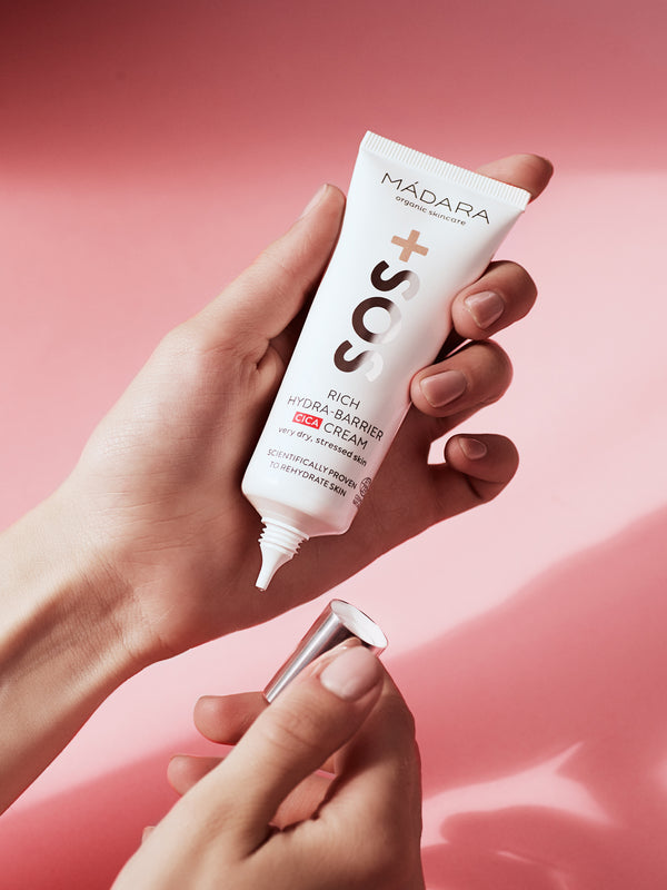 Madara SOS Rich Hydra-Barrier CICA Cream tube photo