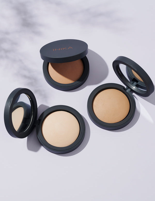 Lifestyle photo of INIKA Organic Baked Mineral Foundation