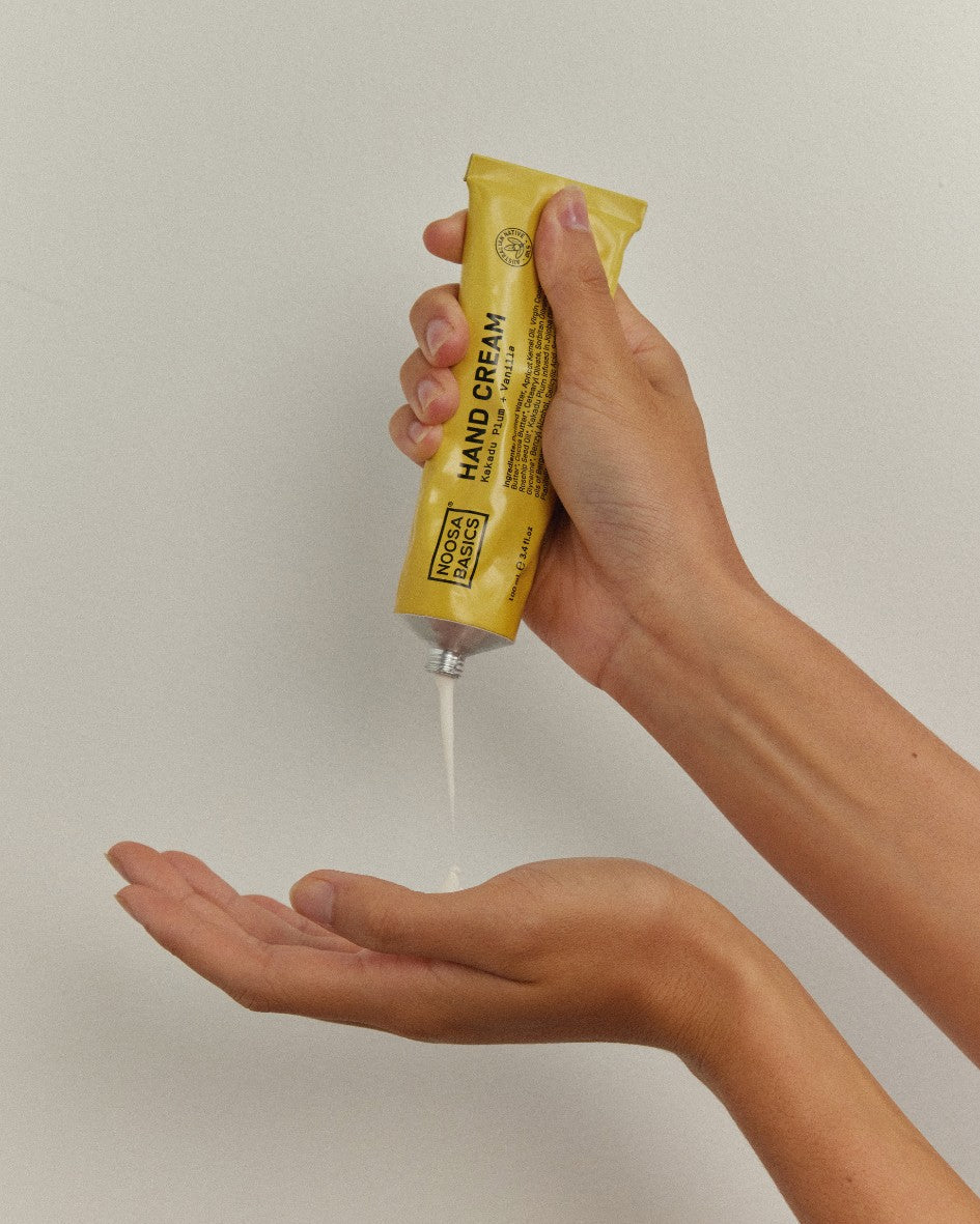 Noosa Basics Hand Cream Kakadu Plum + Vanilla 100ml lifestyle image