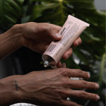 Noosa Basics Hand Cream Kangaroo Paw Flower + Geranium 100ml lifestyle image