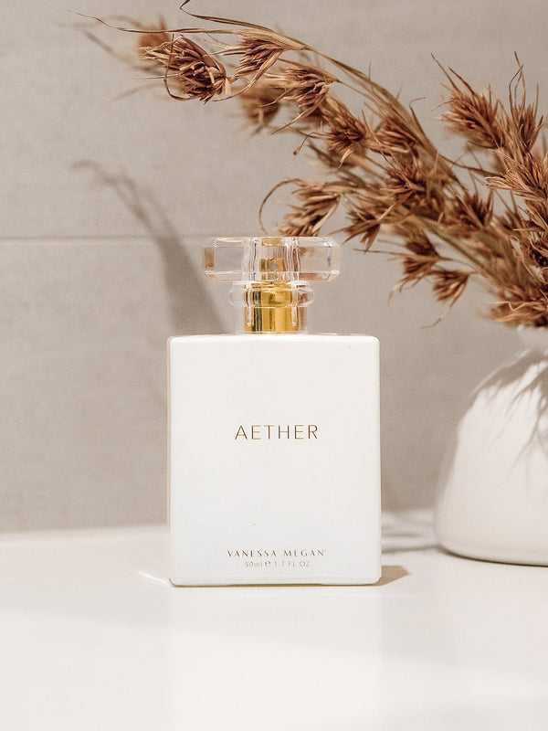 Vanessa Megan Aether 100% Natural Perfume box with dried flowers