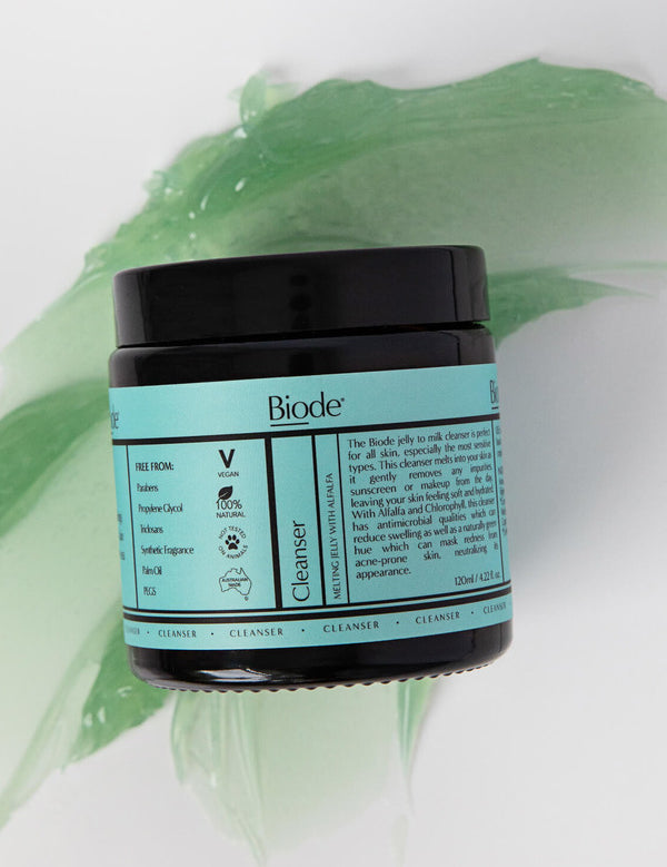 Biode Cleanser Melting Jelly with green cleanser texture