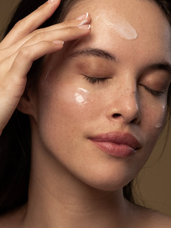 Model applying Antipodes Culture Probiotic Night Recovery Water Cream