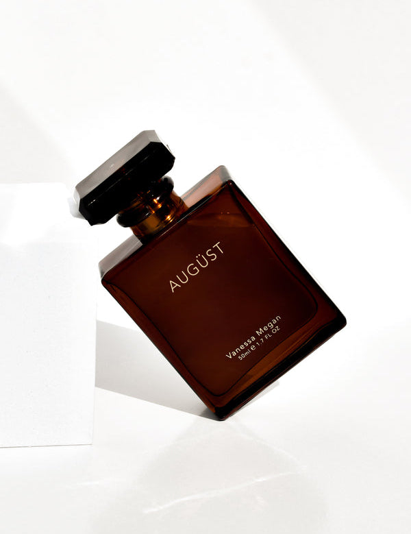 Vanessa Megan Augüst 100% Natural Perfume bottle