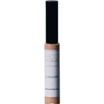 A 5g tube of Eco Minerals Mineral Concealer with a black cap and light beige body, labeled "eco minerals BYRON BAY Concealer," offers full coverage against a white background.