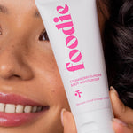 Applying Foodie Strawberry Sundae Body Moisturiser