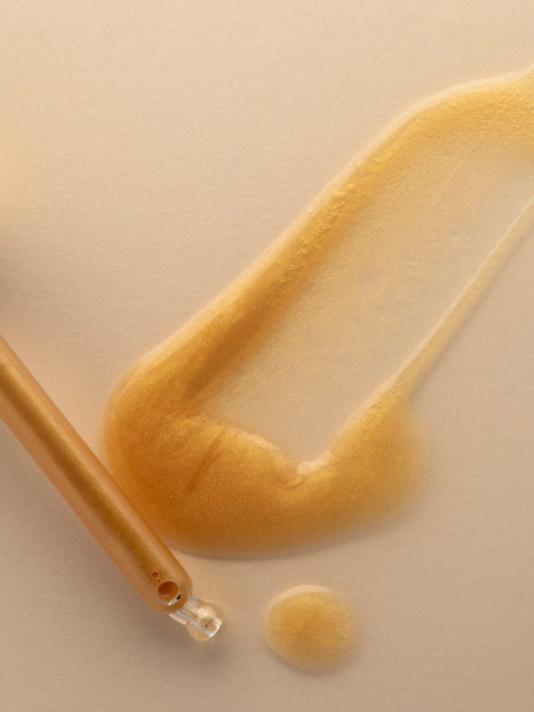 Serum texture of Antipodes Glow Vitamin C Brightening Serum