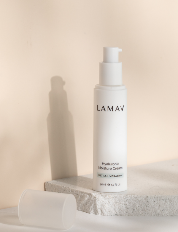Texture of LAMAV Hyaluronic Hydra-Max Serum
