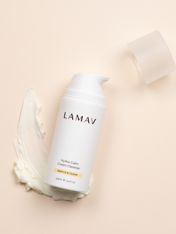 Texture of LAMAV Hydra-Calm Cream Cleanser