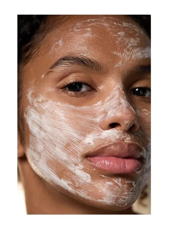 Applying Dr Hauschka Hydrating Cream Mask