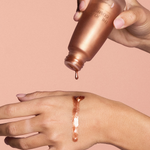The Jojoba Company Illuminating Jojoba lifestyle photo