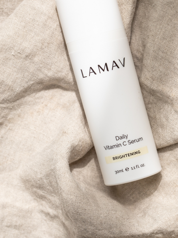 LAMAV Daily Vitamin C Serum close up