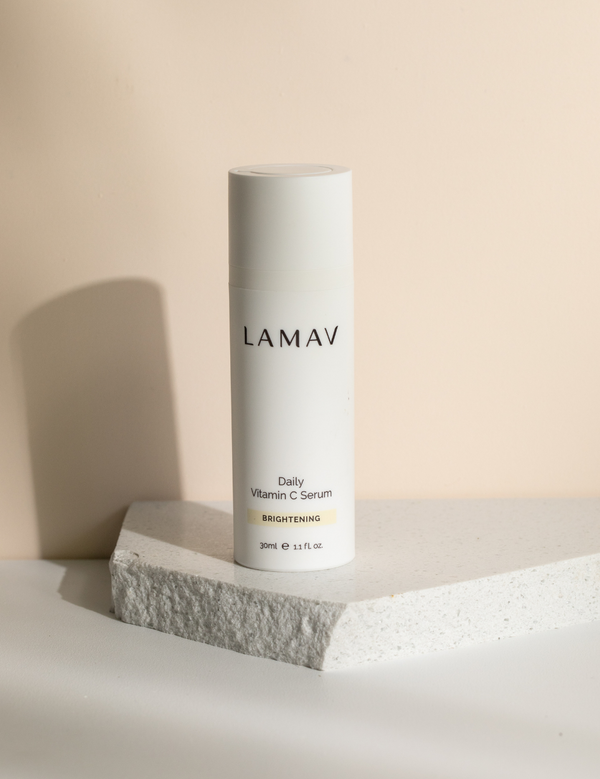 Texture of LAMAV Daily Vitamin C Serum