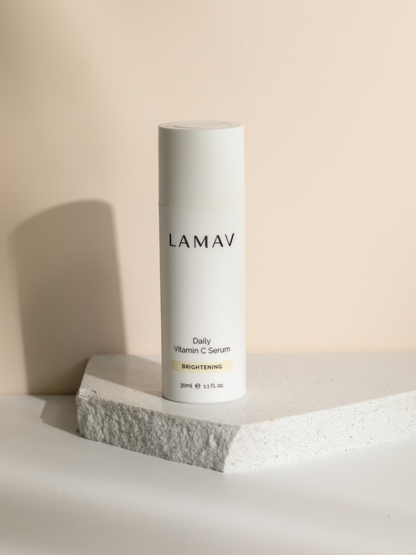 Texture of LAMAV Daily Vitamin C Serum