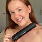 Applying the LAMAV Self Tan Mist