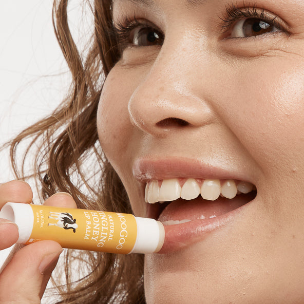 MooGoo Lip Balm - Tingling Honey 5g — official MooGoo product information image 3