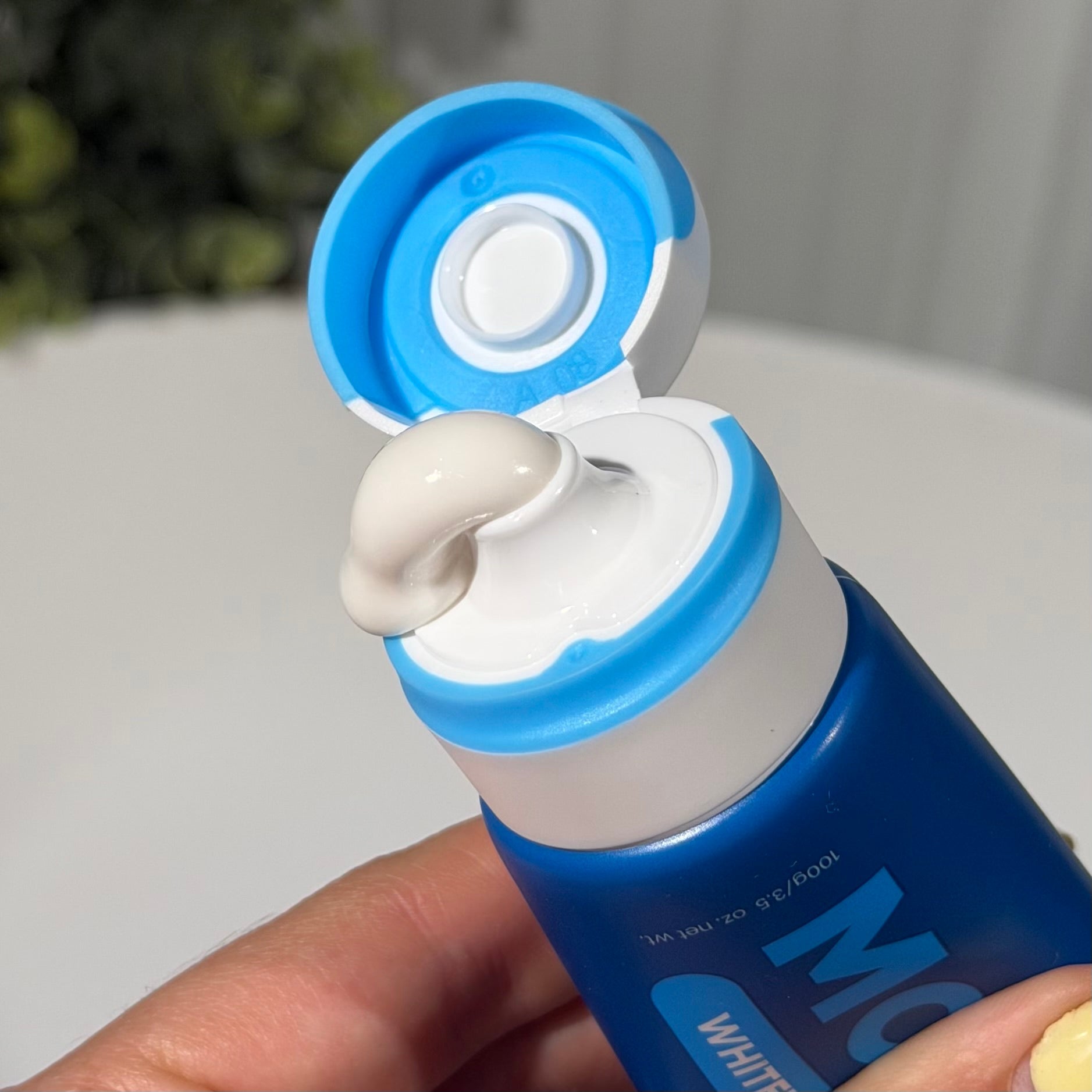 MooGoo Whitening Peppermint Moothpaste - Fluoride Free 100g lifestyle image