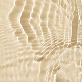 Oil texture of LAMAV Marula Oil Cleanser