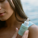 Oil texture of LAMAV Omega 3, 6, 7 and 9 Antioxidant Oil