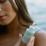 Oil texture of LAMAV Omega 3, 6, 7 and 9 Antioxidant Oil