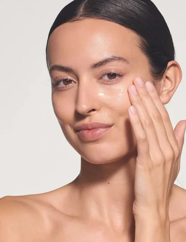 Applying Dr Hauschka Revitalising Day Lotion