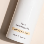 Fine mist from the LAMAV Rose Hydrating Mist