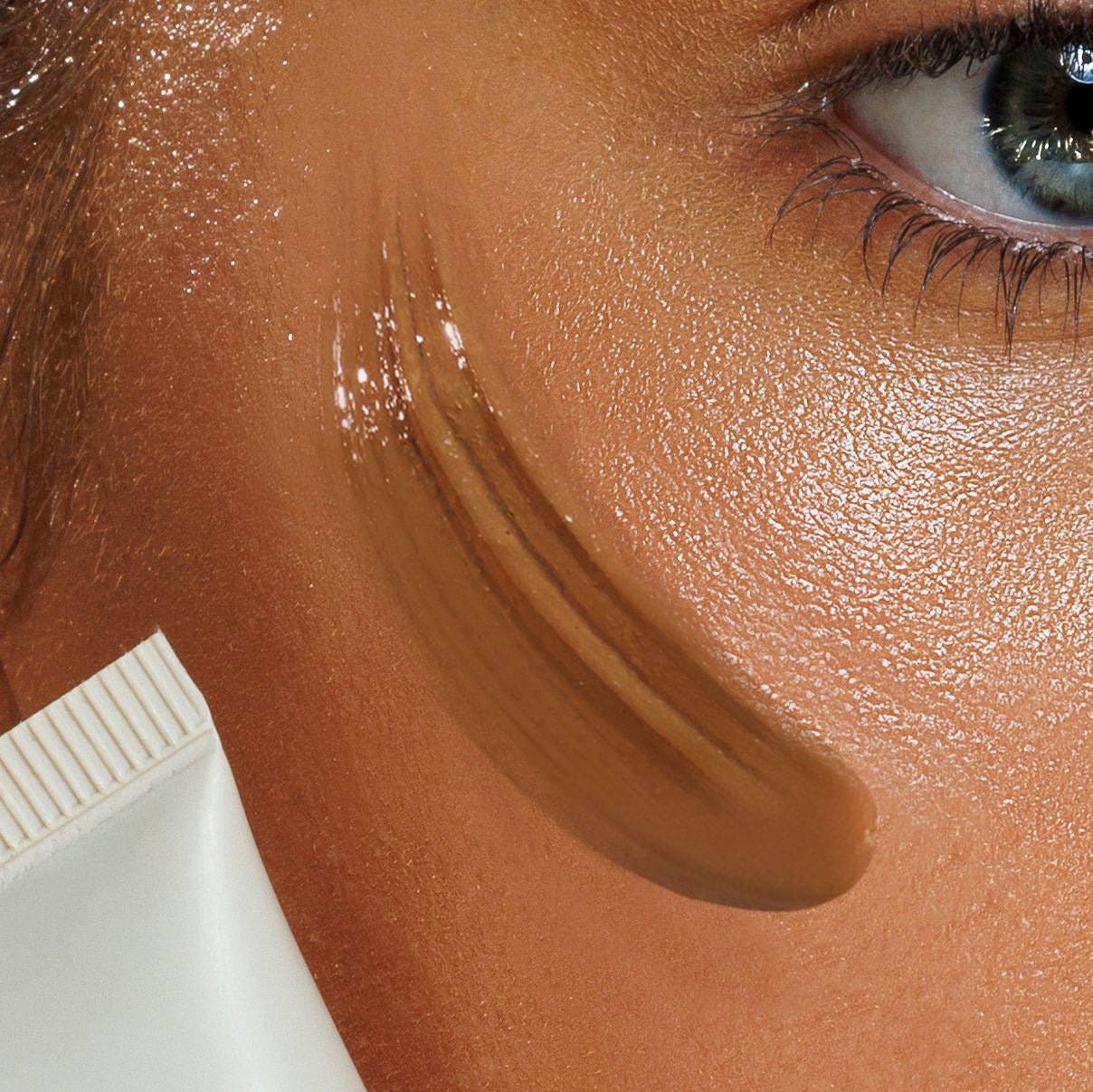 Close-up model wearing Avocado Zinc SPF 50 Natural Tinted Moisturiser