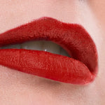 Close-up lips wearing Benecos MAT Lipstick