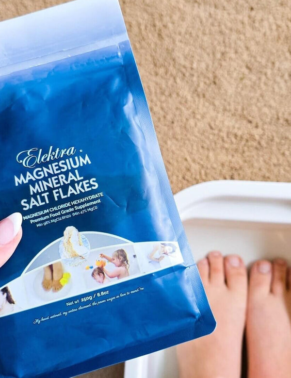 Elektra Magnesium Flakes foot soak lifestyle