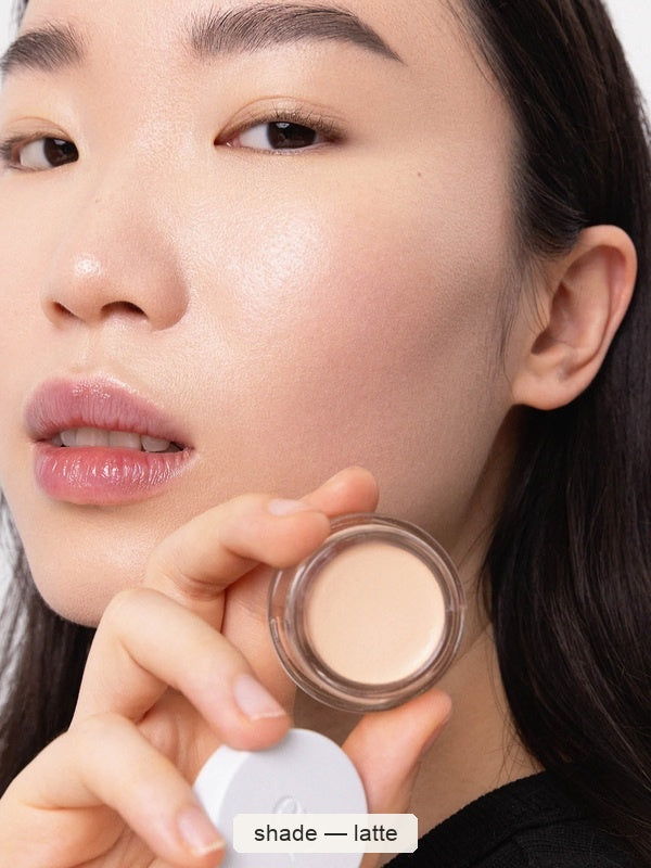 Ere Perez Arnica All-Cover Pot 5g – Latte shade, SKU e365b, current official image