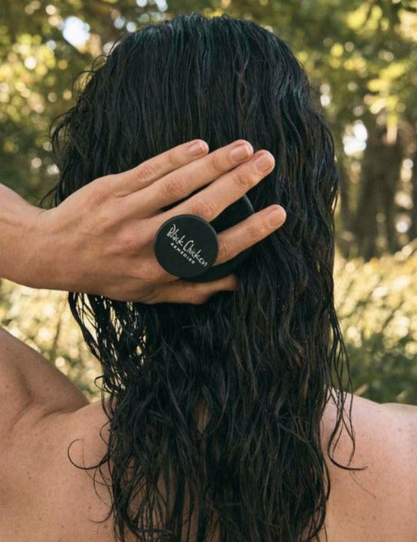 Silicone Scalp Brush – Black Chicken Remedies HairOM Scalp Brush