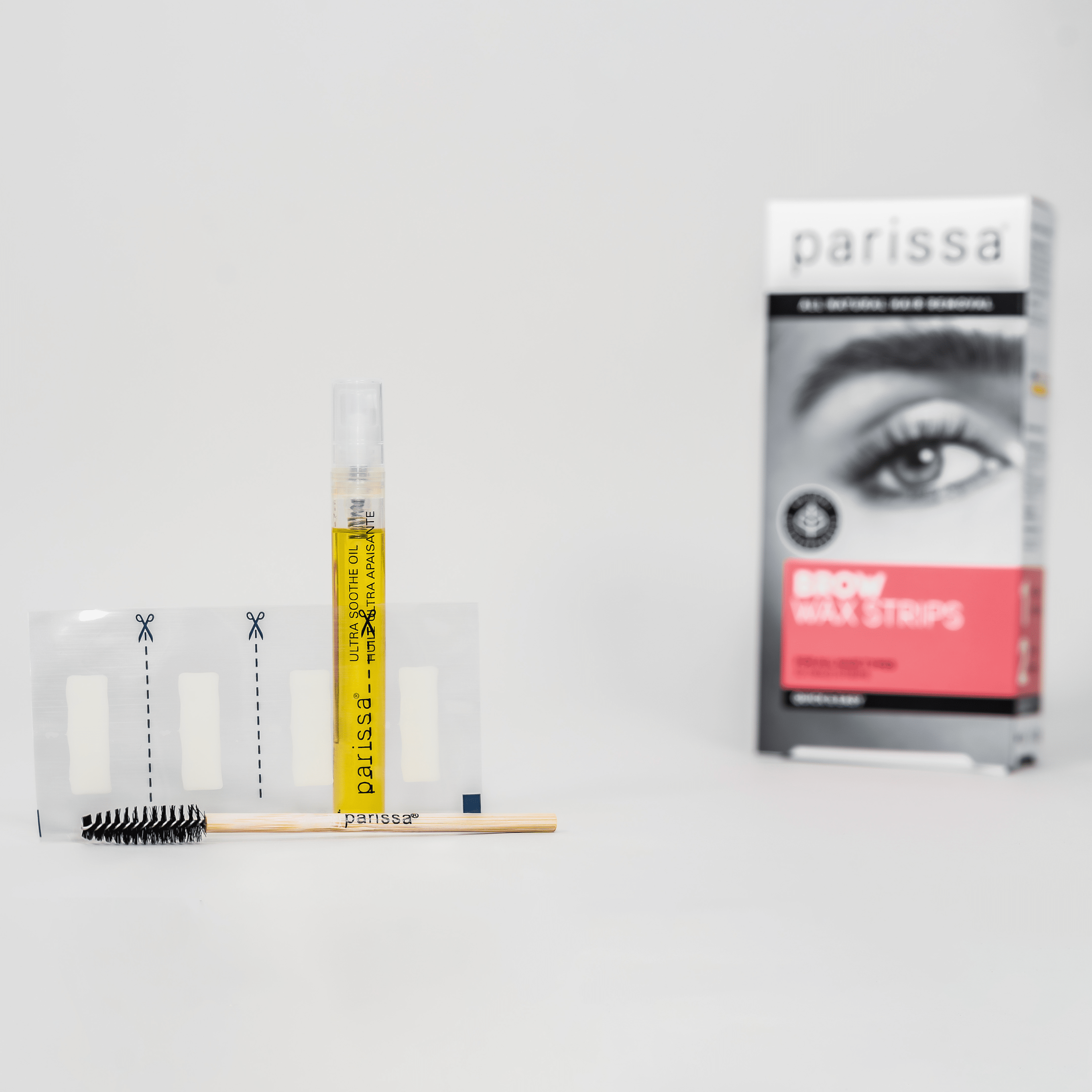 Parissa Brow Wax Strips kit contents