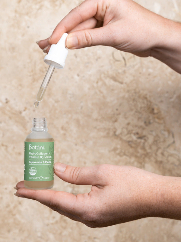 Botani PhytoCollagen Vitamin B3 Serum 30ml — vitamin B3 serum dropper in hand