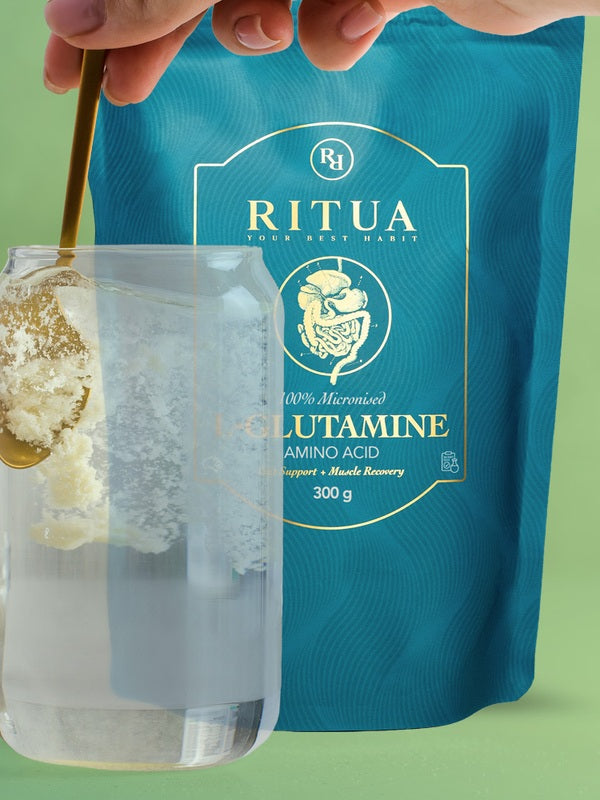 Ritua L-Glutamine being mixed into water