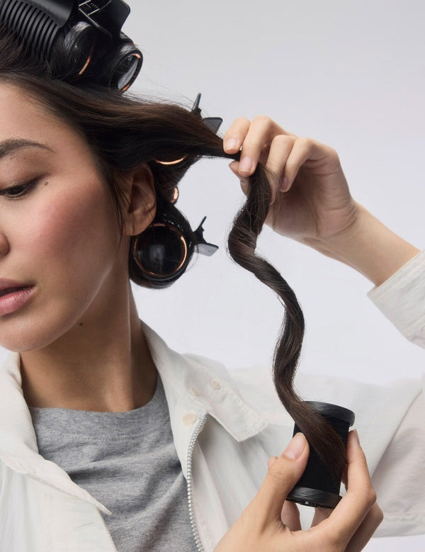 T3 Volumising Hot Rollers LUXE in use